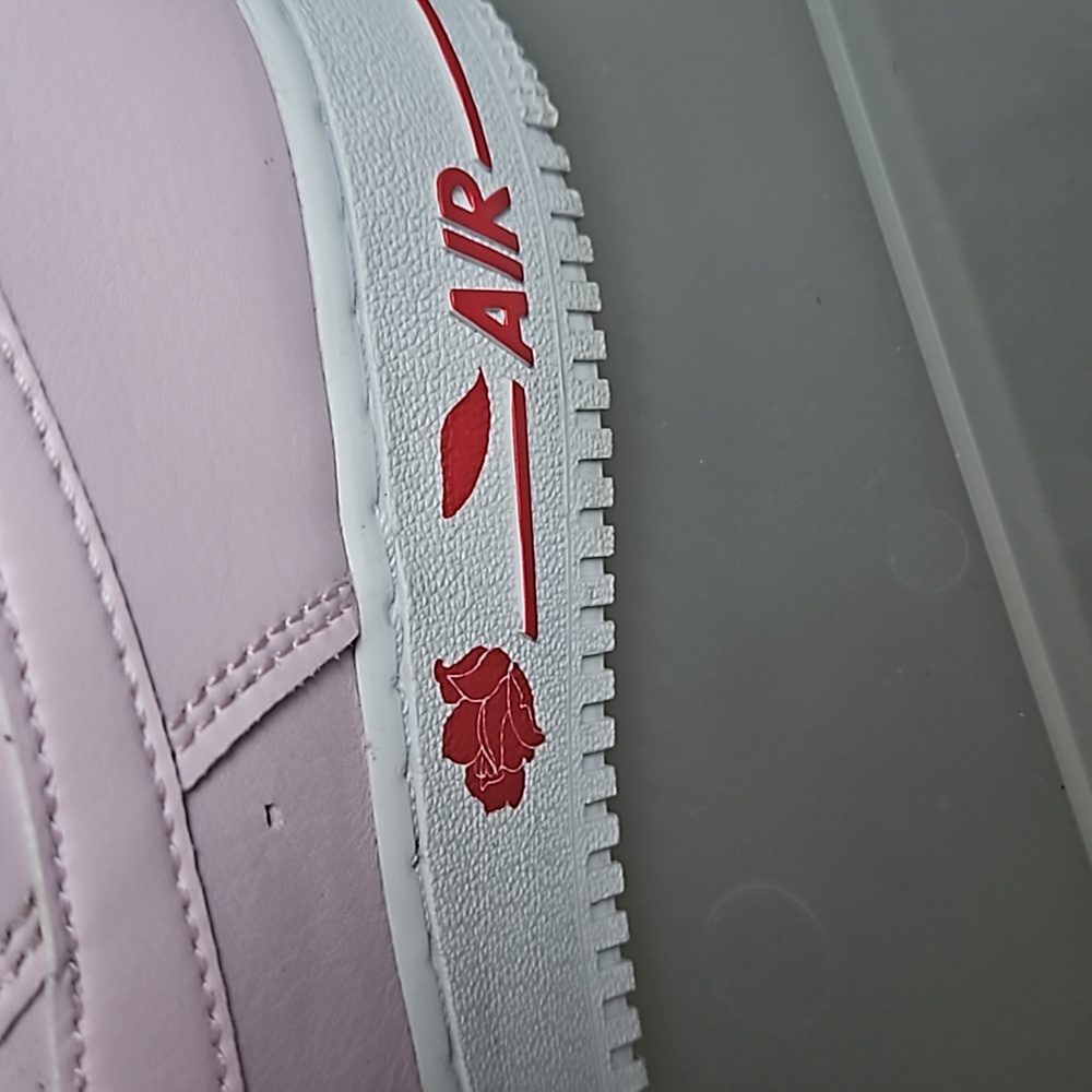 Nike Rose Pink Sz US 10.5 Pre-owned  great condition - Picture 4 of 11